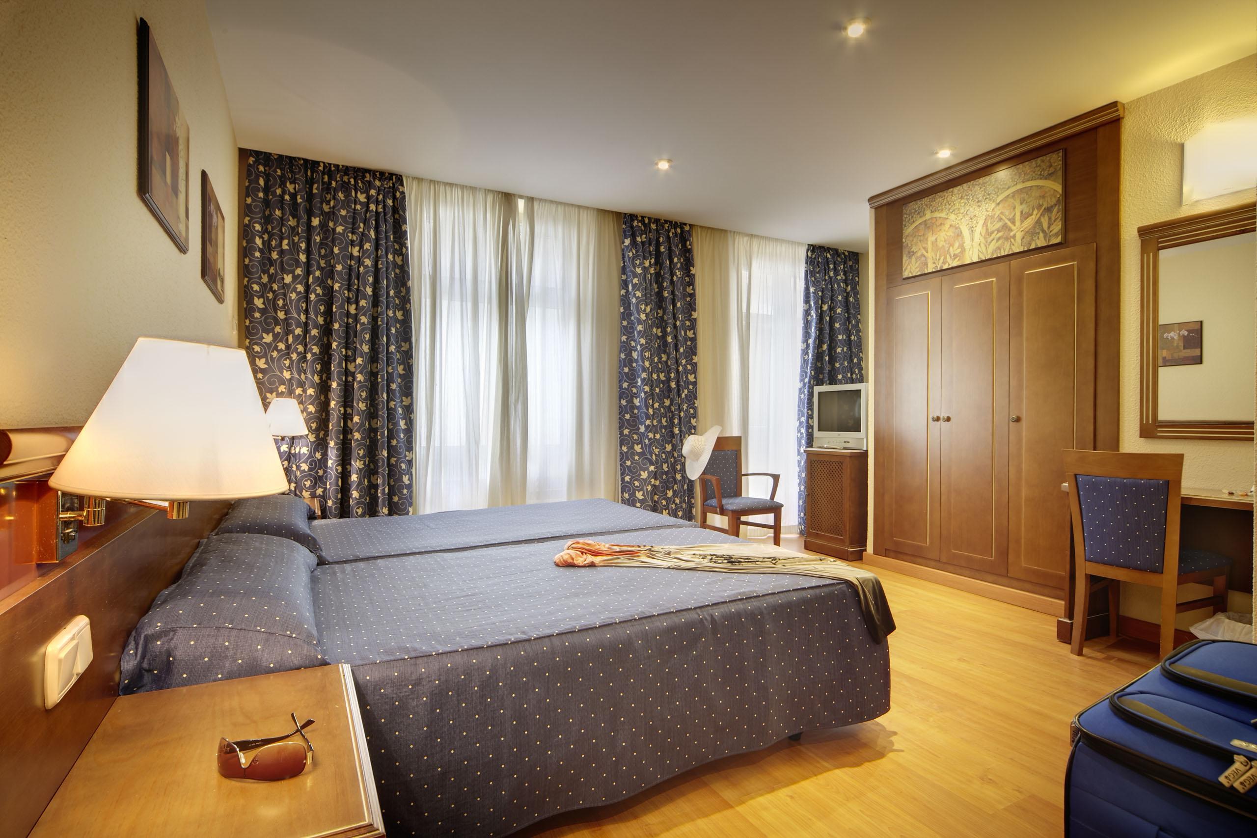 Obal Urban Hotel 4*