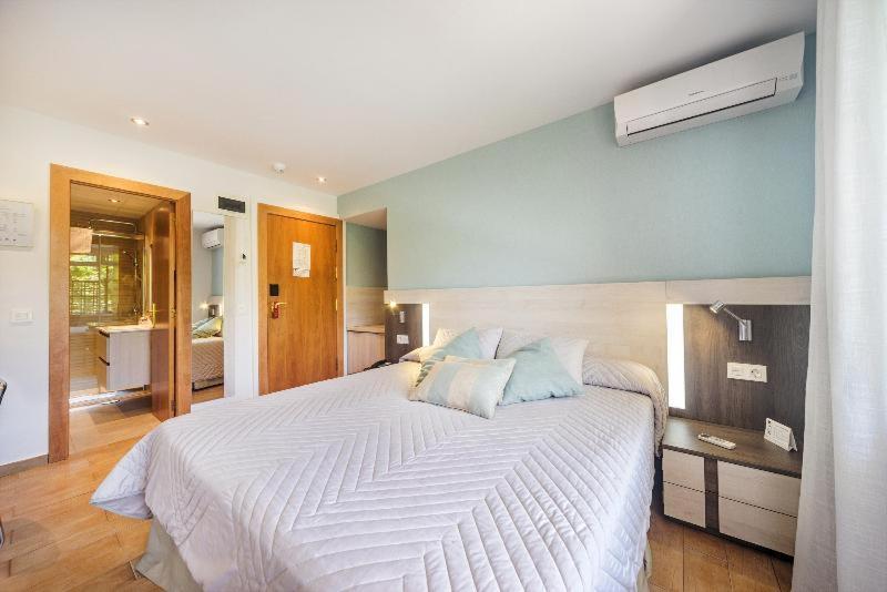 Obal Urban Hotel 4*